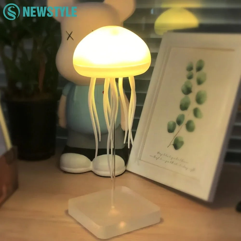 Dancing Jellyfish lamp
